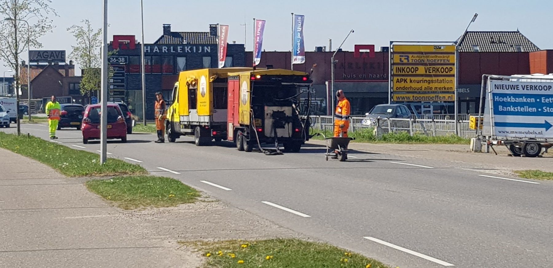 direct-infra-werkt-veiliger-tijdens-asfalteerwerkzaamheden-met-axiwi direct-infra-werkt-veiliger-tijdens-asfalteerwerkzaamheden-met-axiwi